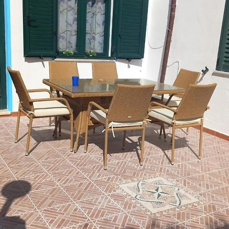 Apartmán Bilocale Allegro Cala Gonone Exteriér fotografie